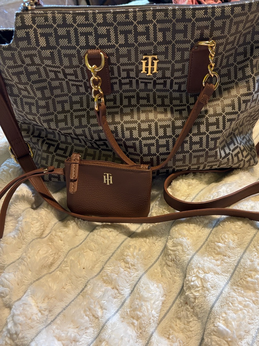 Tommy Hilfiger Brown and Beige Logo Tote with Coin Pouch